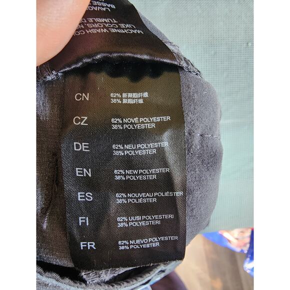 KUHL Men's Size 32 Gray Tech Cargo Shorts RN108845 - Picture 3 of 13